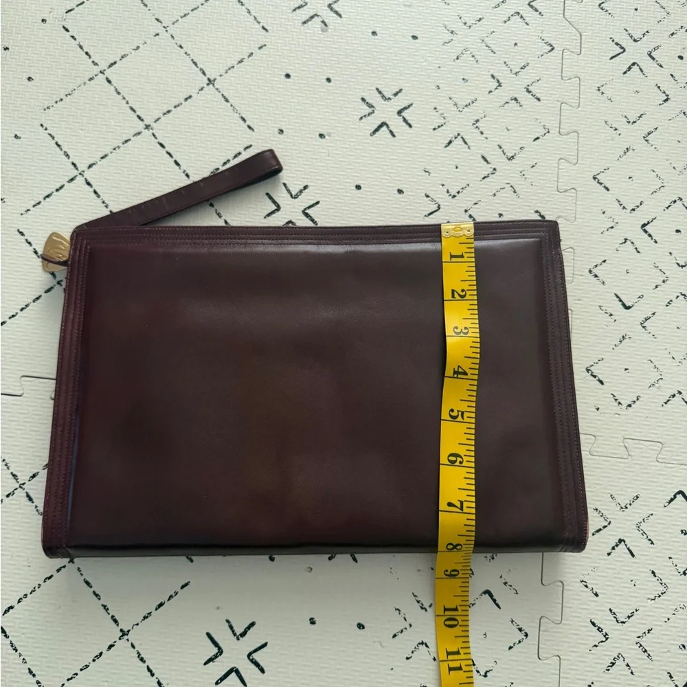 Morris‎ Moskowitz genuine brown leather wristlet